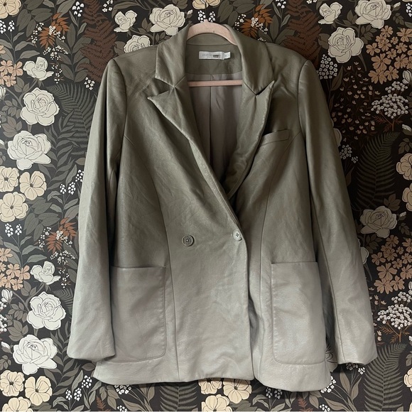 JONATHAN SIMKHAI Raelynn Vegan Leather Oversized Blazer size medium - Picture 6 of 15